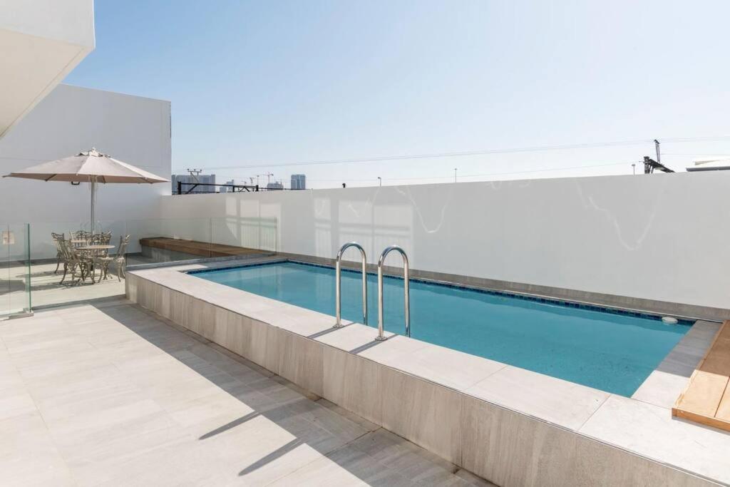 Contemporary Arty Studio Balcony Mountain Views ケープタウン エクステリア 写真